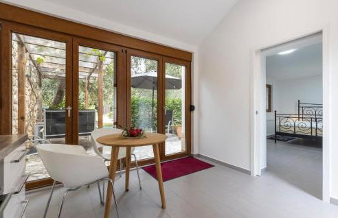 1 Bedroom Nice Apartment In Mali Losinj - Foto 4