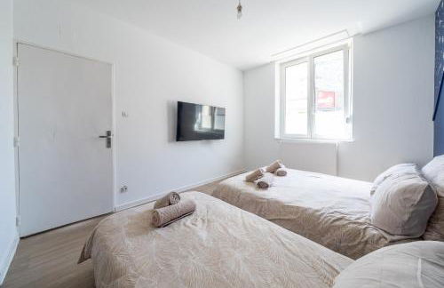 Bleu Océane - Wifi - Gare - 3 lits - Tout équipé - Foto 13