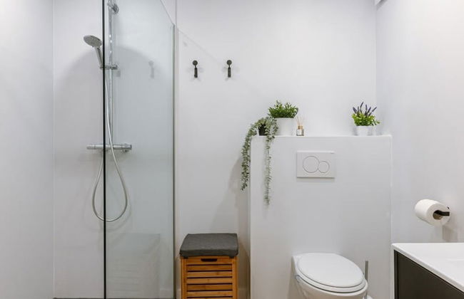 Spacious Vacation Home for 12 Guests in Westende - Photo 3