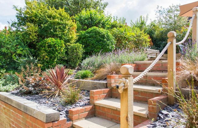 Host Stay Laylands Yard - Foto 20