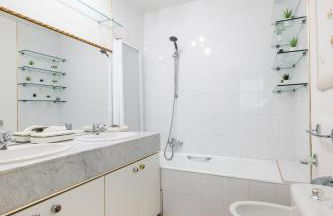 Nice Fabron, terrasse & piscine dans résidence - Foto 12