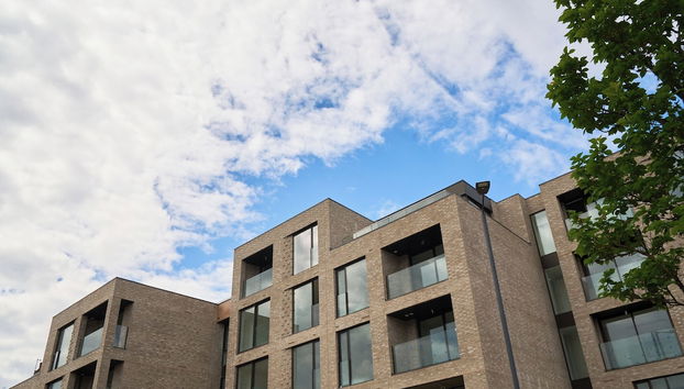 Dandi Greenhill West London - Photo 2, Primary image