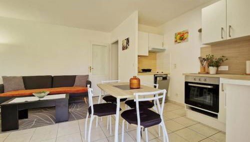 Votre cocon avec baignoire et Wifi à 15 min à pied du centre d'Amiens - Foto 2