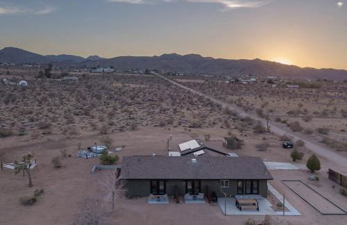 Dagger Tree Oasis l Integratron 5Bed and Cowboy Pool - Foto 63