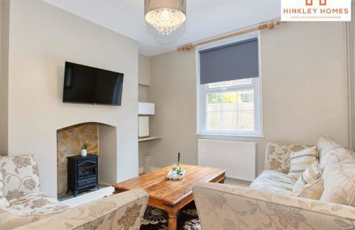 Centrally Tucked Away Private 4bed - Free parking! By Hinkley Homes Short Lets & Serviced Accommodation - Foto 36