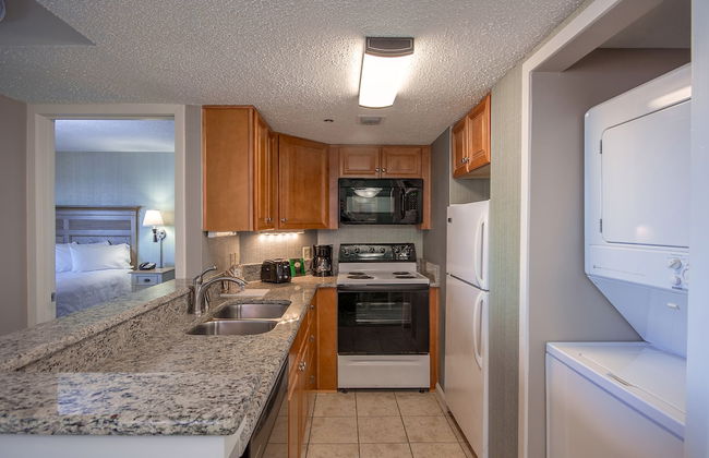 The Strand - A Boutique Resort - Photo 21