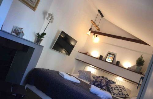 Le silence des toits / Silence under the roofs - Photo 32