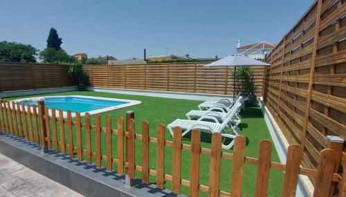 Chalet en el Aljarafe a 15 min de Sevilla - Foto 1, sunbed