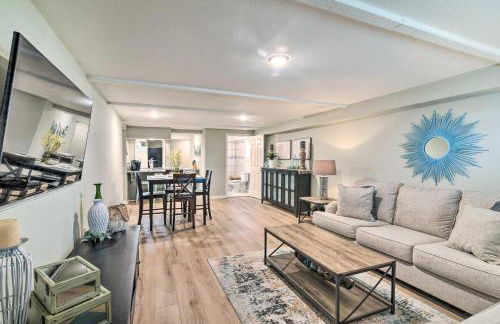 1 Mi to Seawall! Dog-Friendly Coastal Getaway - Foto 1