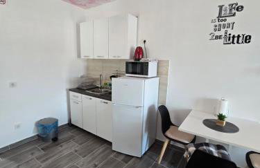 6 M, 50 m do plaže - Foto 73