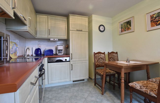 Coastal Retreat in Boltenhagen - Photo 7