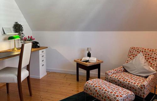 Charmante 120qm Dachgeschoß-Wohnung - Foto 7
