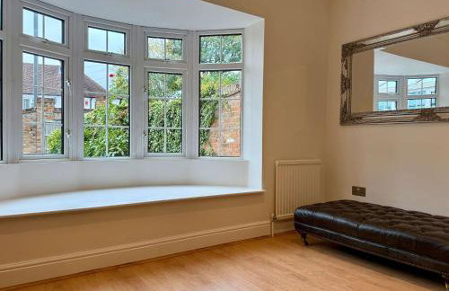 Refined Cottage Living Near Ascot & Windsor - Foto 33