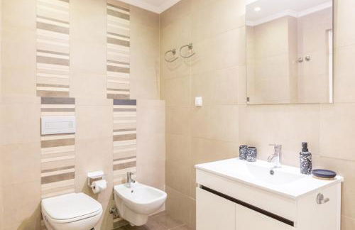 3-bedroom Apt with Private Patio in Cacilhas by Lisbeyond - Foto 13