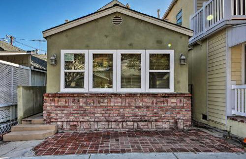 Tropical Island Escape with Deck, Walk to Avalon Bay - Foto 21