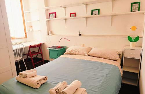 The Red Suite in Florence with Free Parking - Foto 6
