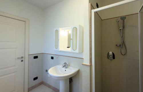 Montanari Palace - Photo 30