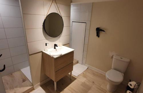 Hébergement cosy avec parking et entrée autonome - Foto 8