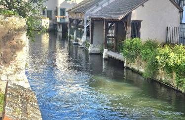 Maison cosy emplacement idéal Chartres, Netflix, Wifi, garage vélos - Foto 24