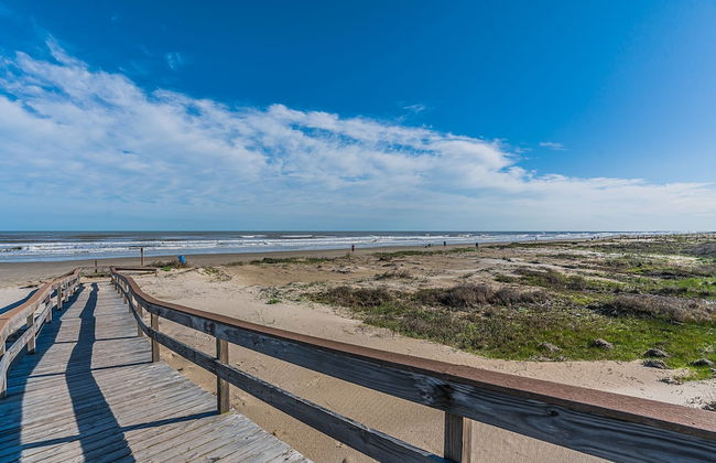 Sunny Daze Walk to Beach 2 Decks Pet Friendly Has a Mini Bar - Foto 46