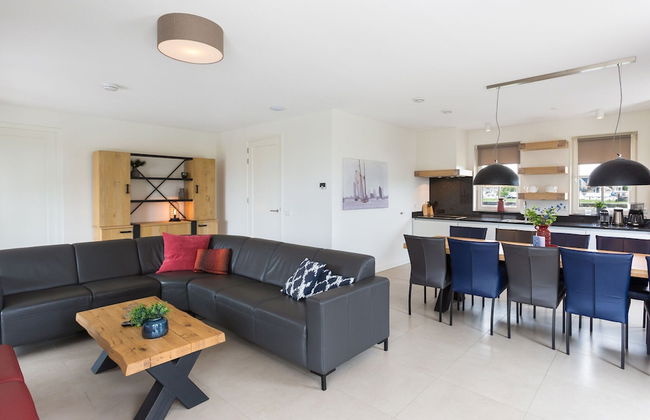 Luxury Villa With Sauna and Jacuzzi at the Lake - Foto 70