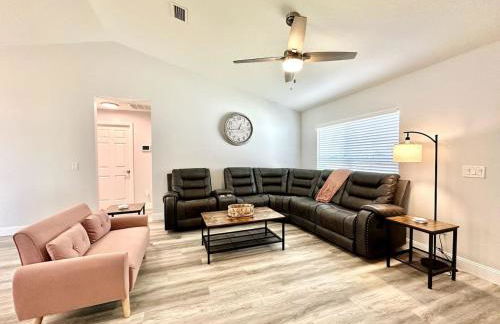 White Oak Spacious and Comfy - Foto 18