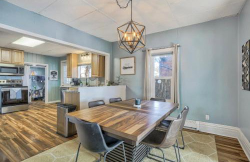 Wild Donkeys-3blocks to Casino-Mtn Views-Dogs OK - Foto 7