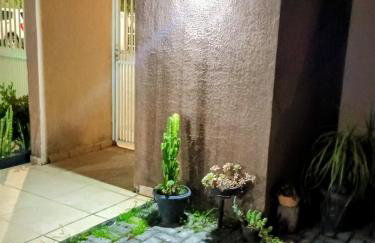 Quarto dentro de residência Familiar próximo ao Aeroporto - Photo 38