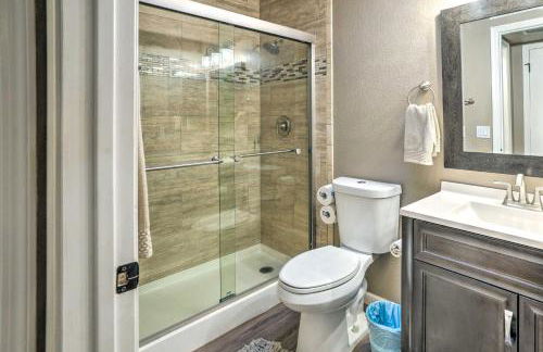 Relax Poolside! Peoria Oasis, 2 Mi to Downtown - Foto 15