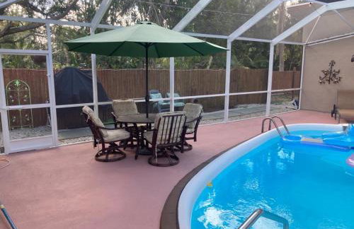 Florida Cottage with Pool in Fort Myers - Foto 34