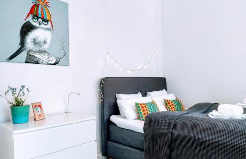 Central 2 bedroom flat for families & calm guests - Foto 9