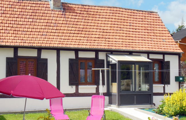 2 bedroom House in Mesnières-en-Bray with garden and terrace - Photo 9