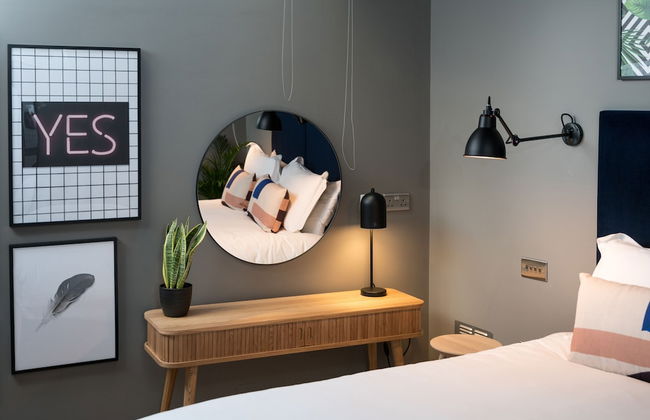 Hiding Space - Trim Street Apartments - Foto 6