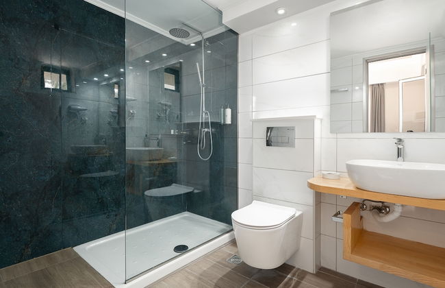 Captain's Seafront Apartments - Foto 61