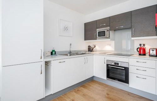 Roomspace Serviced Apartments - Swan House - Photo 6