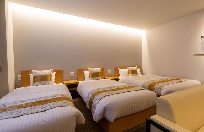 GRAND BASE Hiroshima Peace Memorial Park - Foto 30