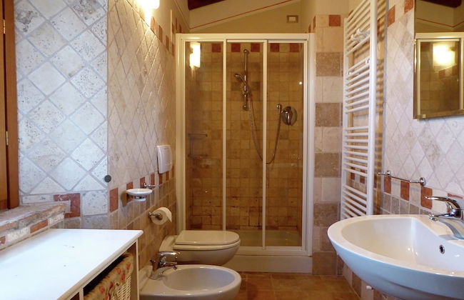 Holiday Home in Montecarelli With Pool - Foto 9