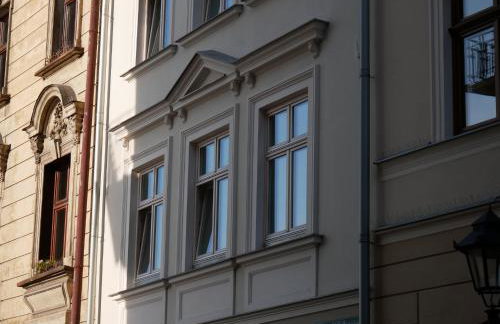 Ermine Suites - Photo 40