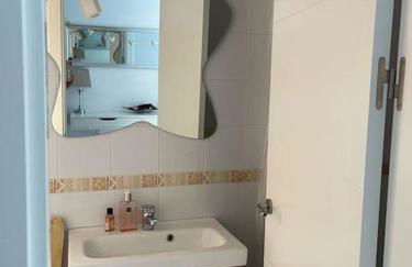 Preciosa casa con piscina - Photo 22