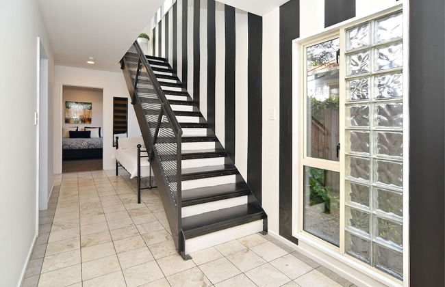 Moa Place - Christchurch Holiday Homes - Photo 53