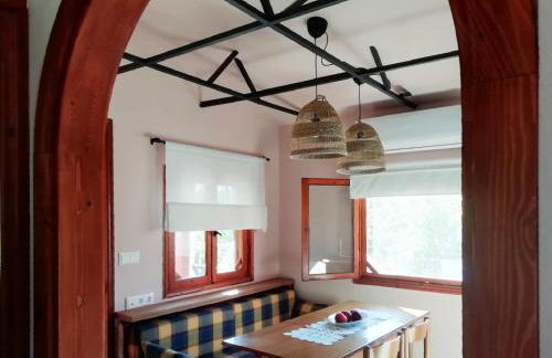 ΕΞΟΧΙΚΗ ΚΑΤΟΙΚΙΑ ΜΕ ΑΥΛΗ - Foto 3