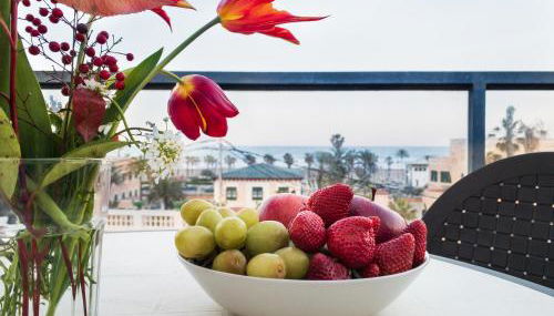 Valencia Beach Apartments 2 - Photo 2