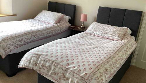 Former school cottage near Bridgnorth - Foto 4