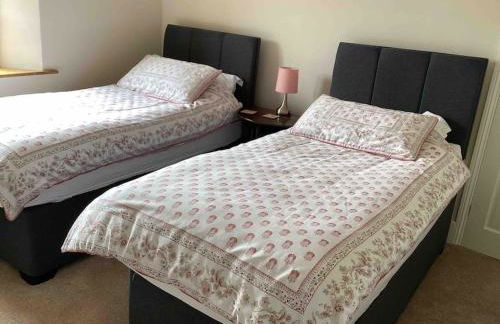 Former school cottage near Bridgnorth - Foto 4