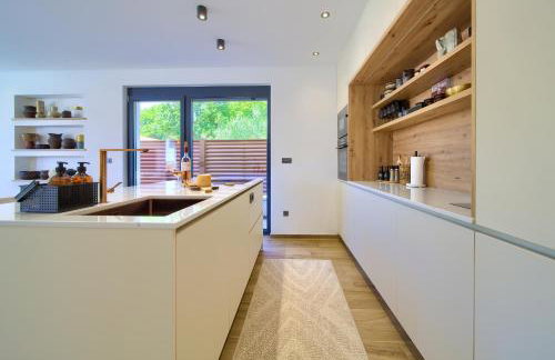 Villa Viverum with heated salt water pool - Photo 52