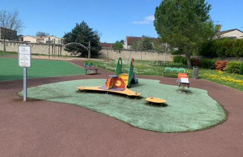 Logement familial 3 chambres 2 wc 2 sdb Futuroscope Arena Aquascope Palais des Congrès - Foto 40