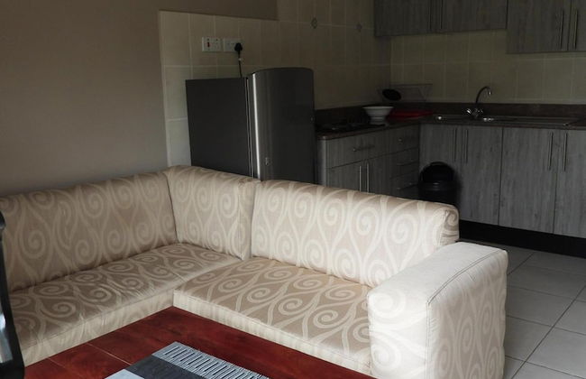 2 Bedroomed Apartment With En-suite and Kitchenette - 2069 - Foto 13