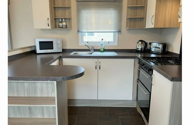 Comfortable 3-bed Caravan - Combe Haven - Foto 6