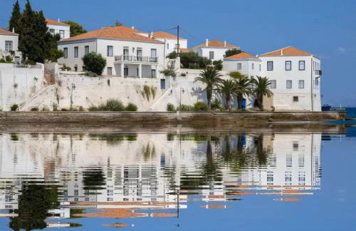 Alexjean cosy apartment close to beach and Dapia - Photo 75