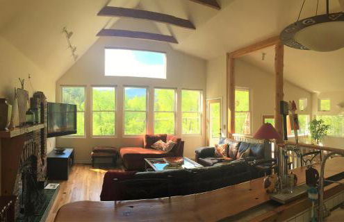 Creekside Craftsman Cabin with Jacuzzi - Alpine Splendor 6 Mins to downtown - Photo 1